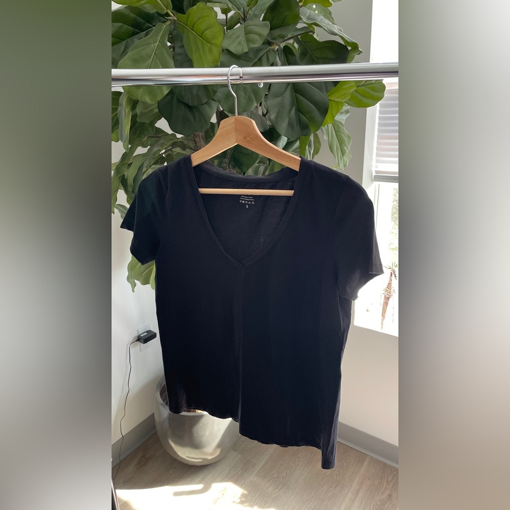 Women's Black V-Neck T-Shirt